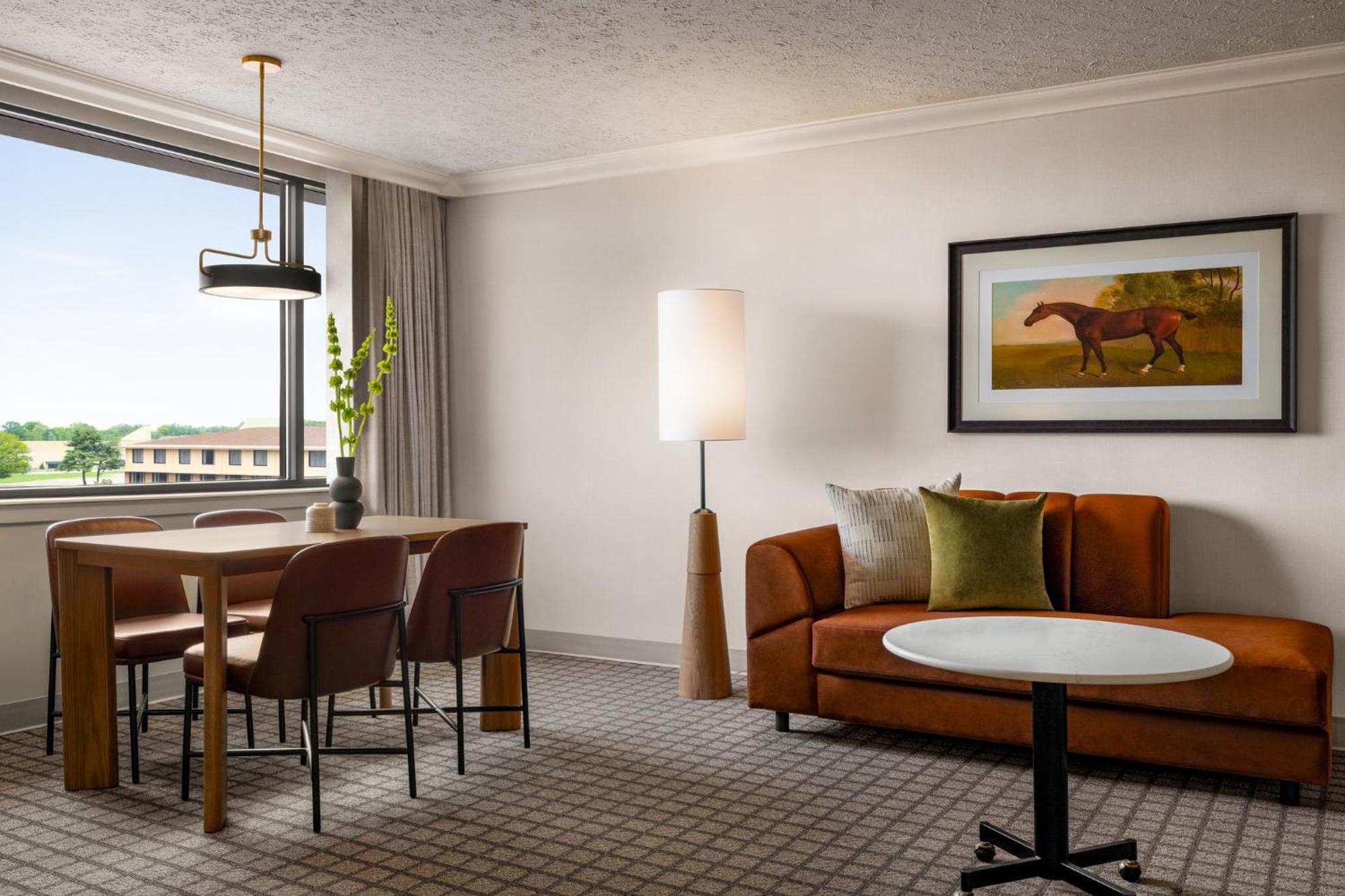 Crowne Plaza Louisville Airport Expo Ctr By Ihg Екстериор снимка